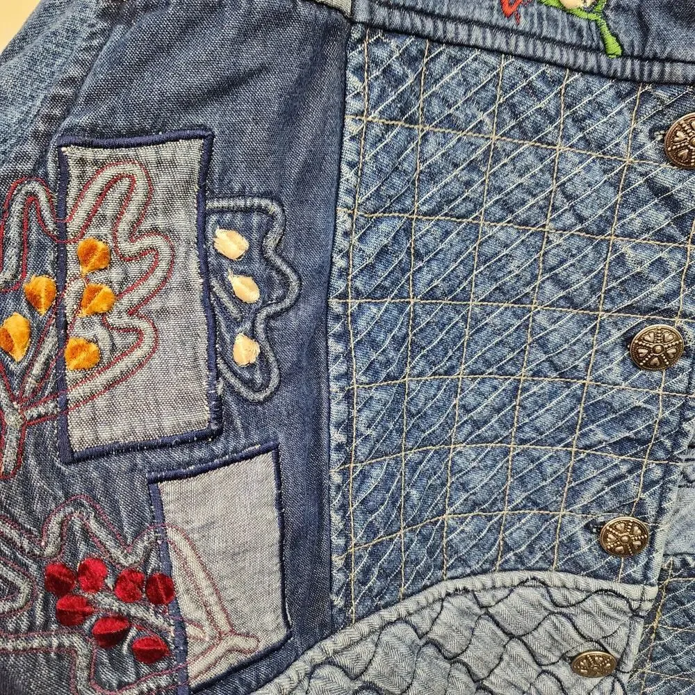 Vintage Keren Hart embroidered and quilted denim button front jacket woman sz XL